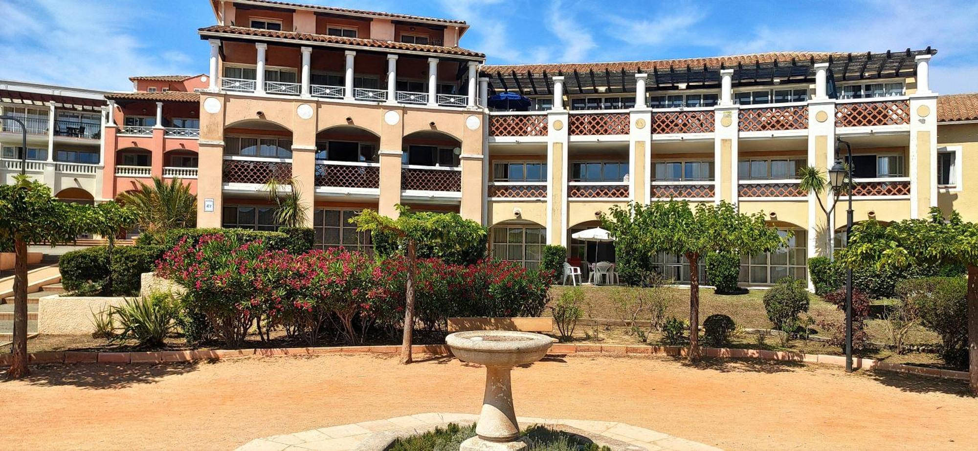 Agay Cap Esterel, Le Village Belvedere T2 Climatise Rez-De-Jardin, Vue Mer, Piscine Et Parking Inclus Saint-Raphaël エクステリア 写真